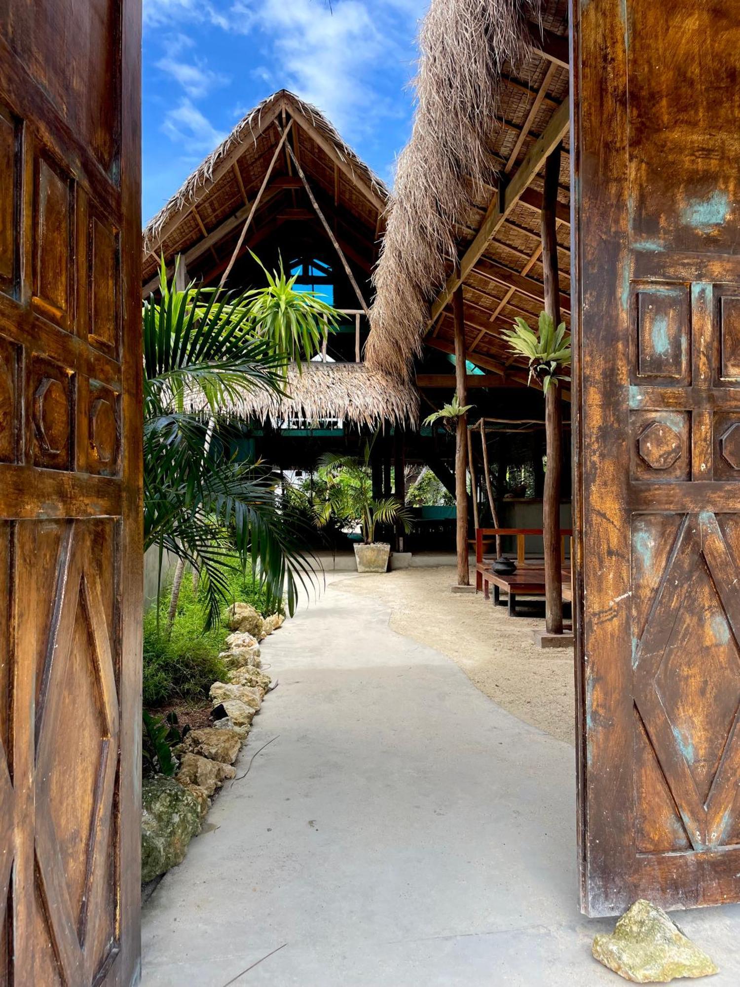La Boheme Boutique Glamping Hotel General Luna  Kültér fotó